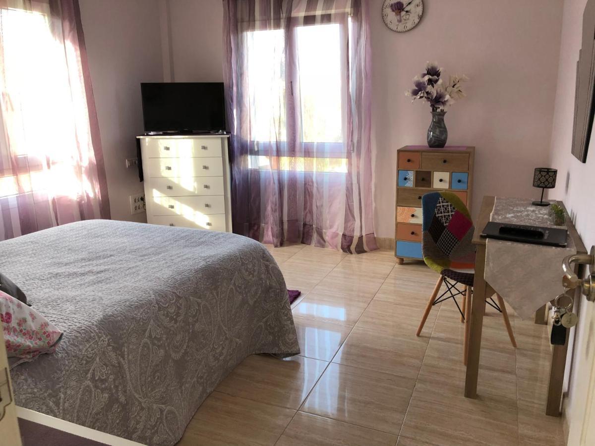 Villa Paraisos Фуенхірола Номер фото